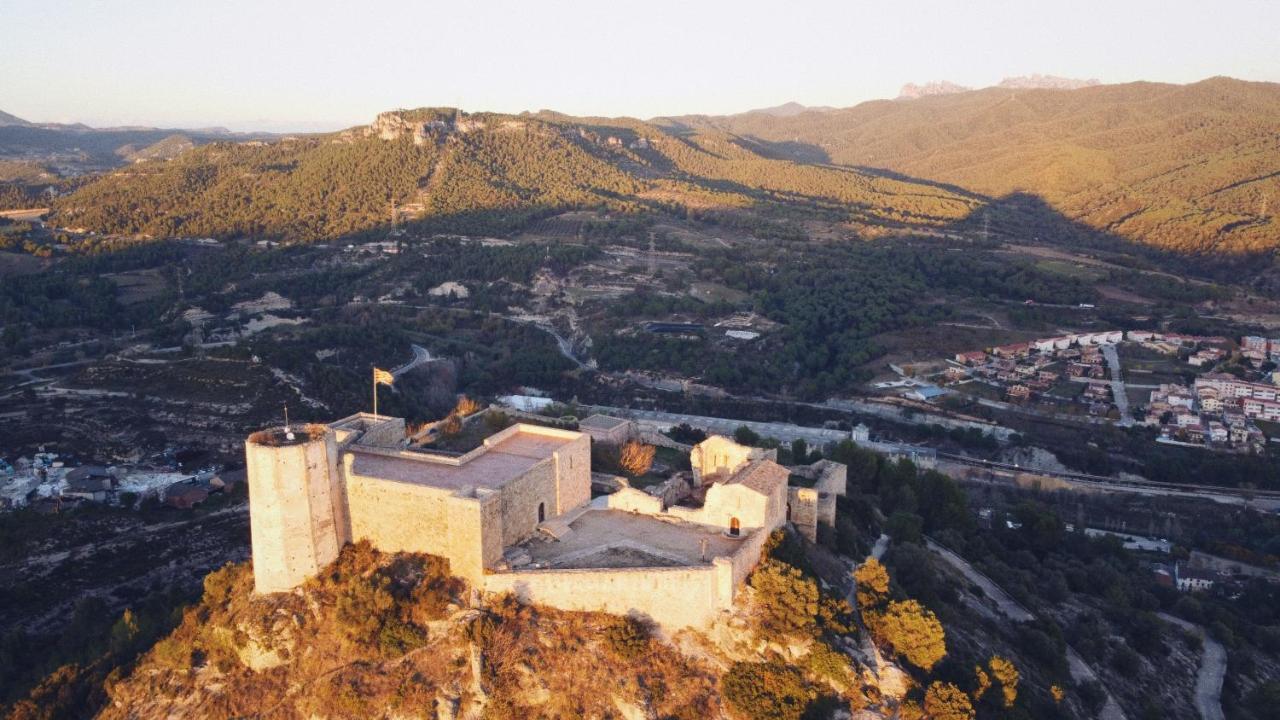 Hotel Robert La Pobla de Claramunt Kültér fotó