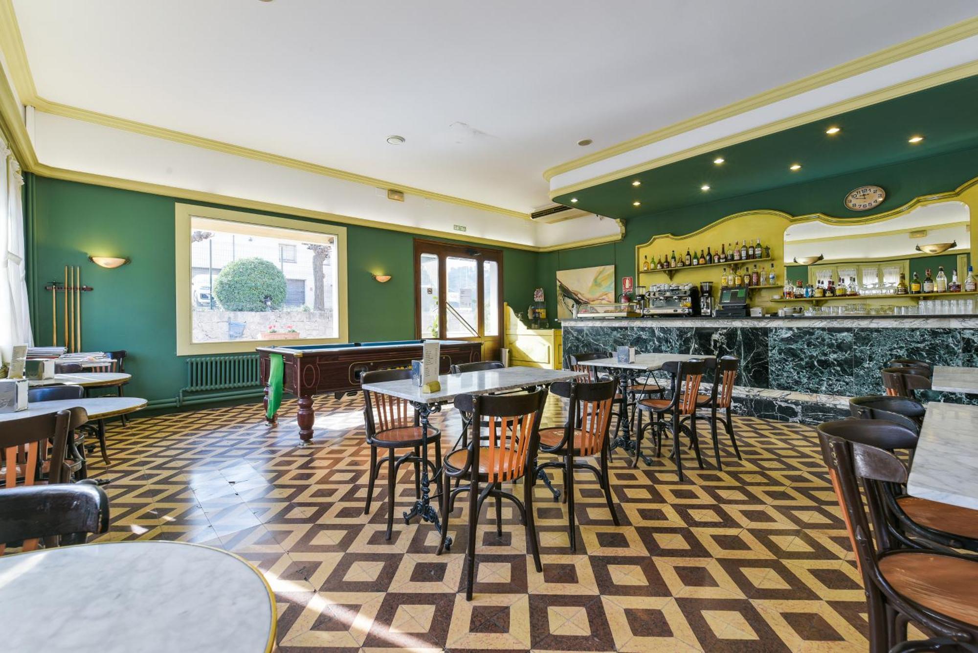 Hotel Robert La Pobla de Claramunt Kültér fotó
